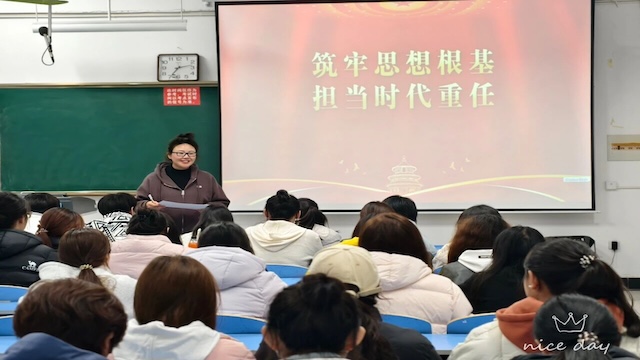 筑牢思想根基1.jpg 筑牢思想根基1.jpg