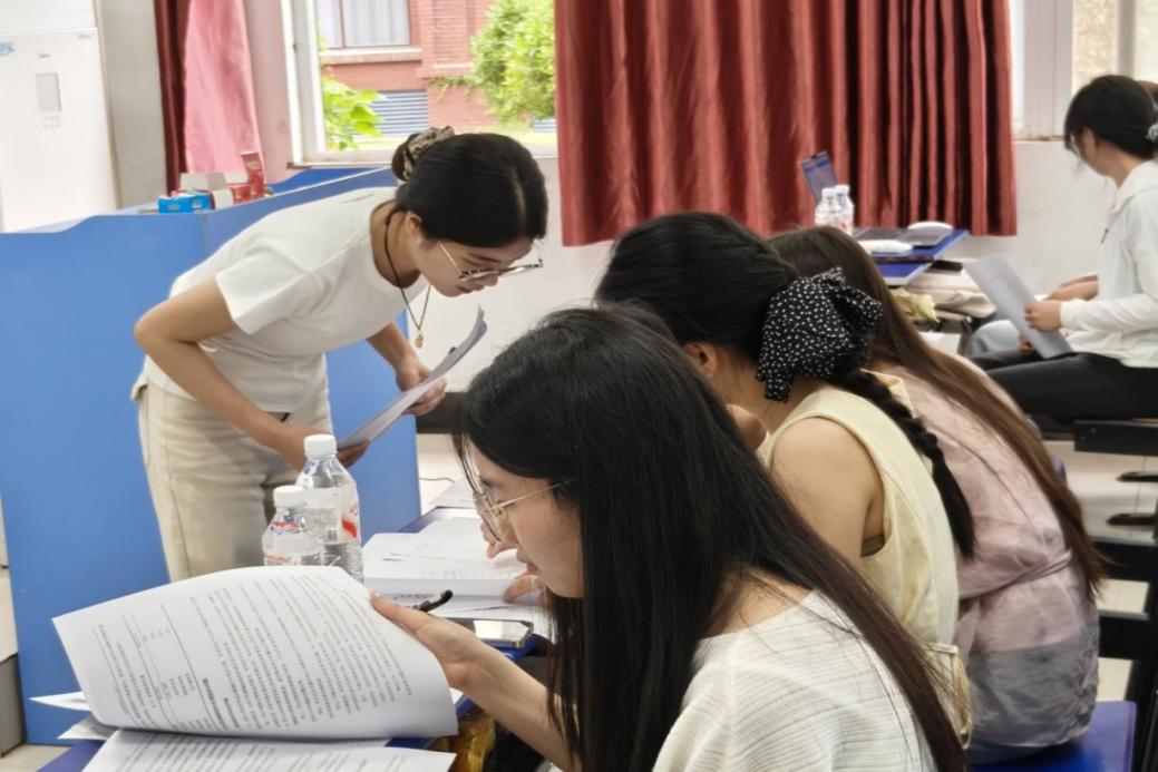 数学答辩二组1-108-答辩特写-1