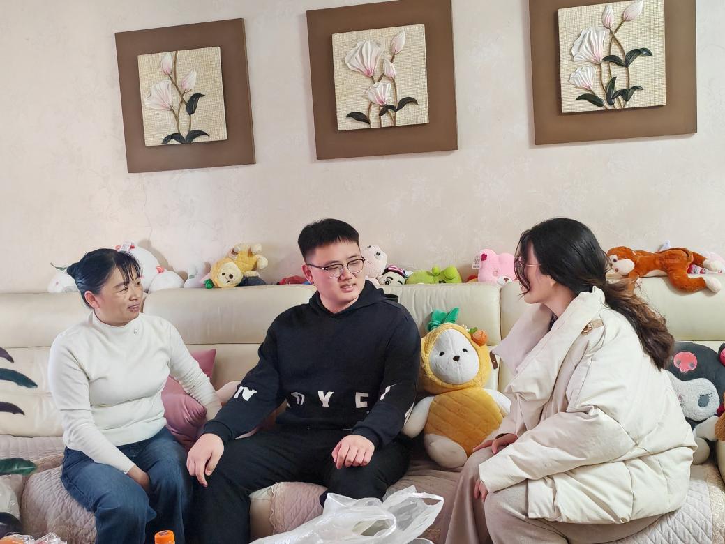 C:/Users/23967/Desktop/4.jpg4