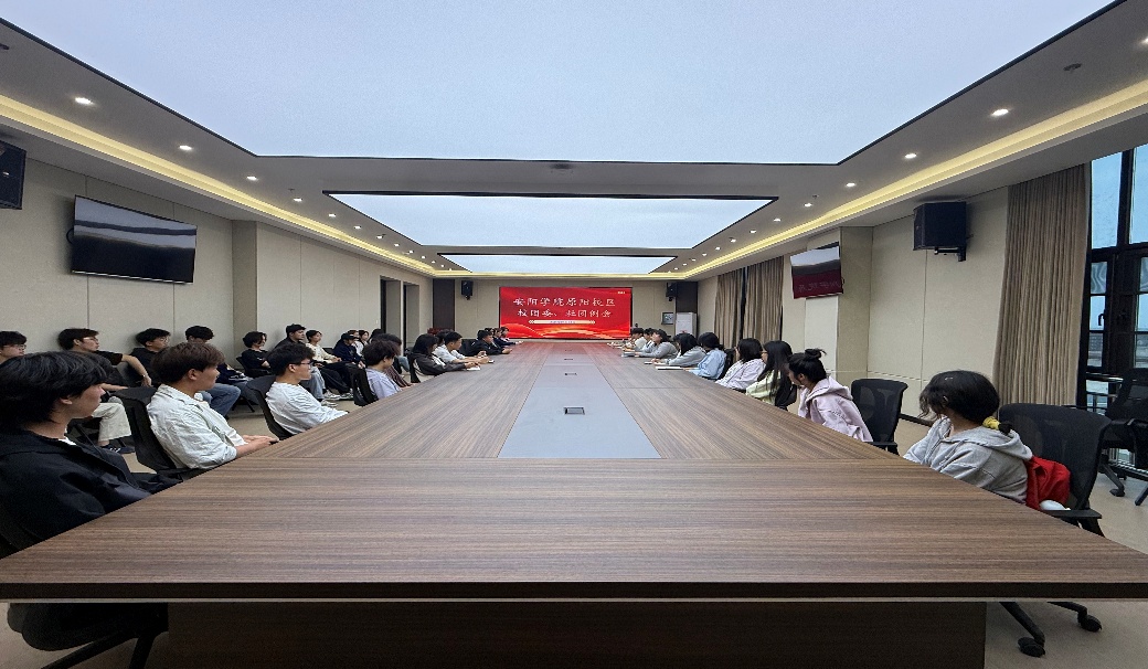 图片 1 图片 1